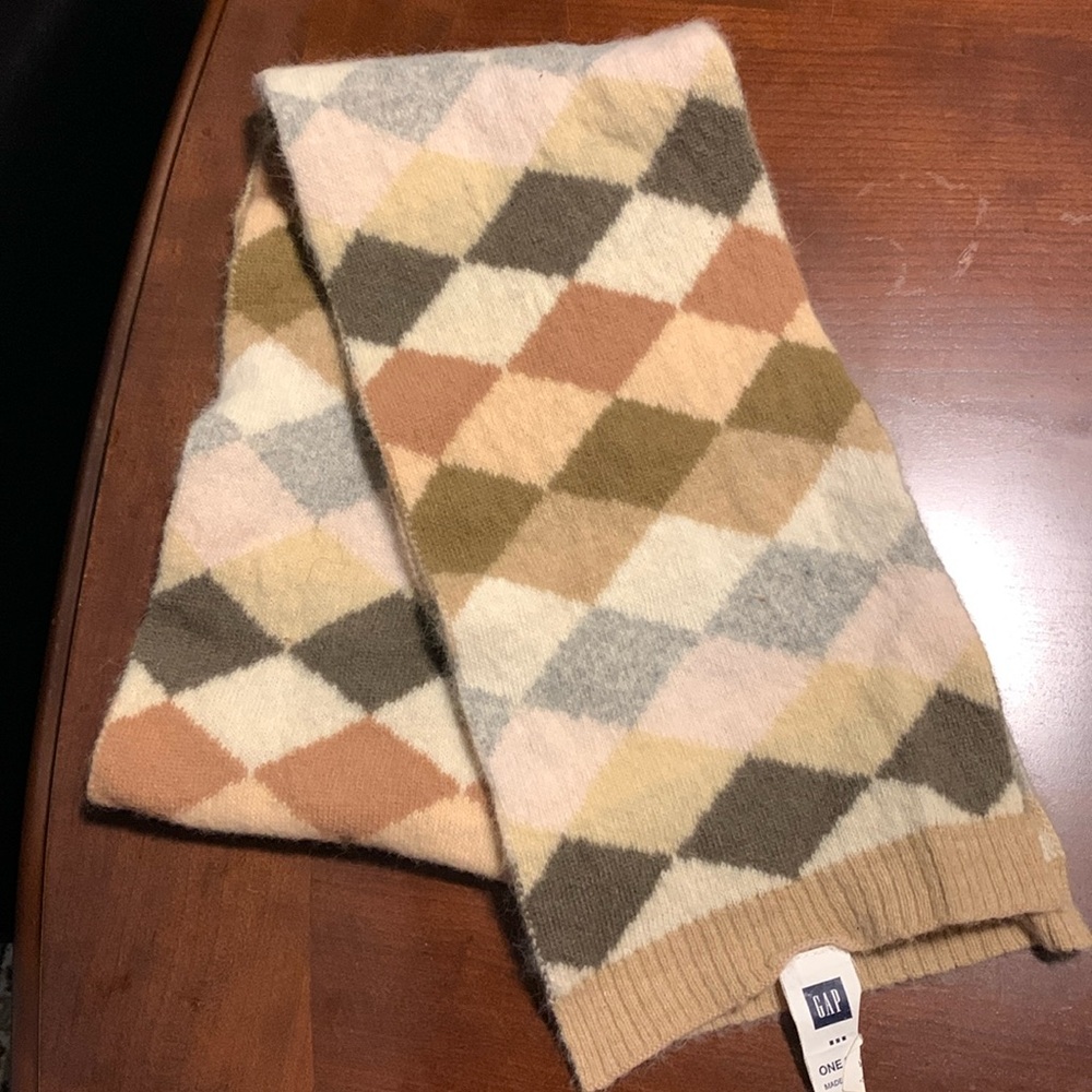 Lambs Wool scarf